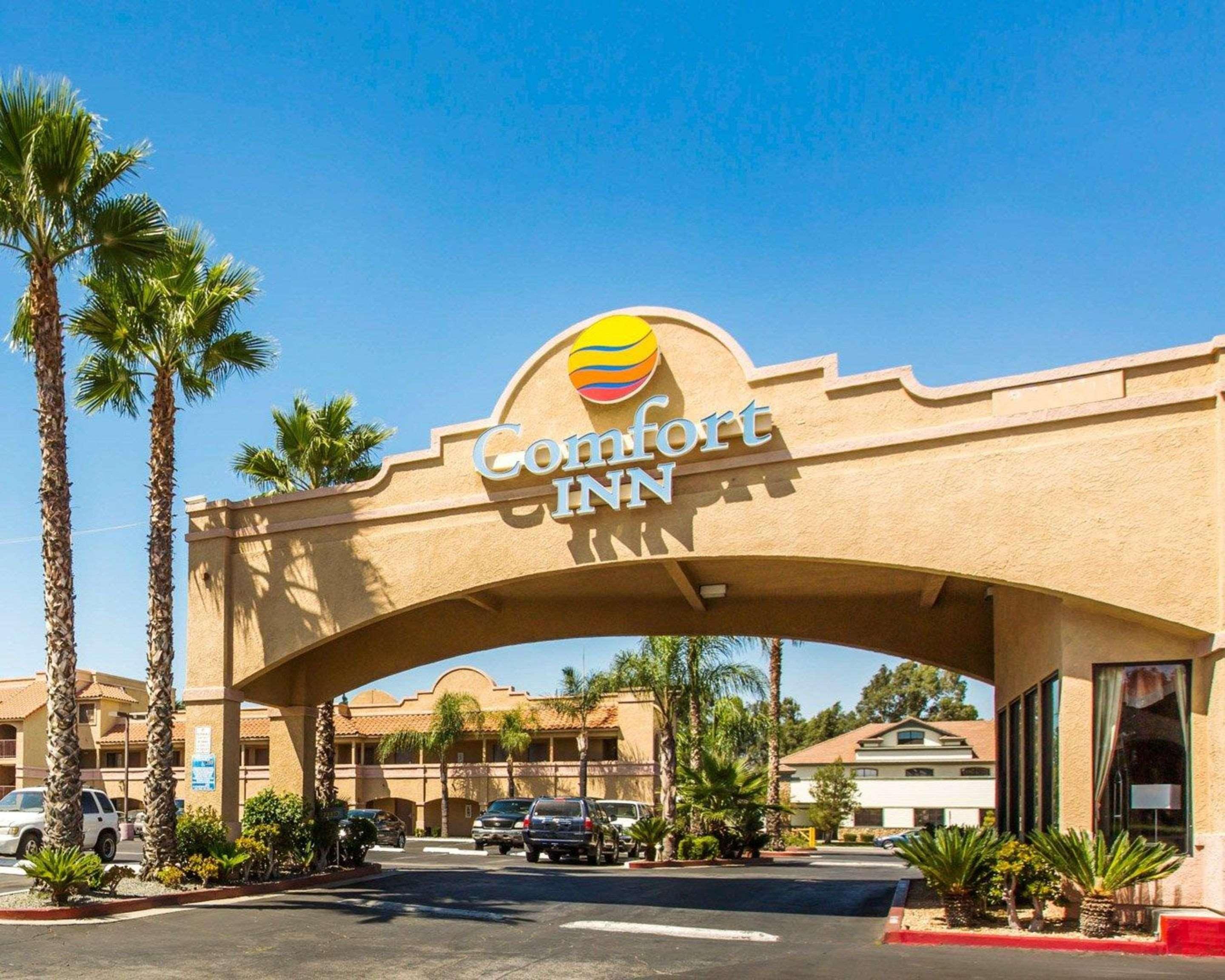 Comfort Inn & Suites Moreno Valley Near March Air Reserve Base Buitenkant foto